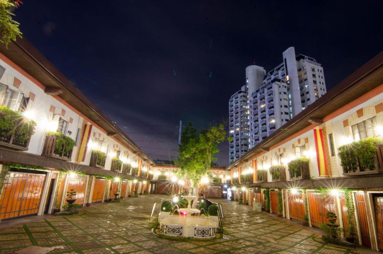 Victoria Court Suites Pasig Dış mekan fotoğraf
